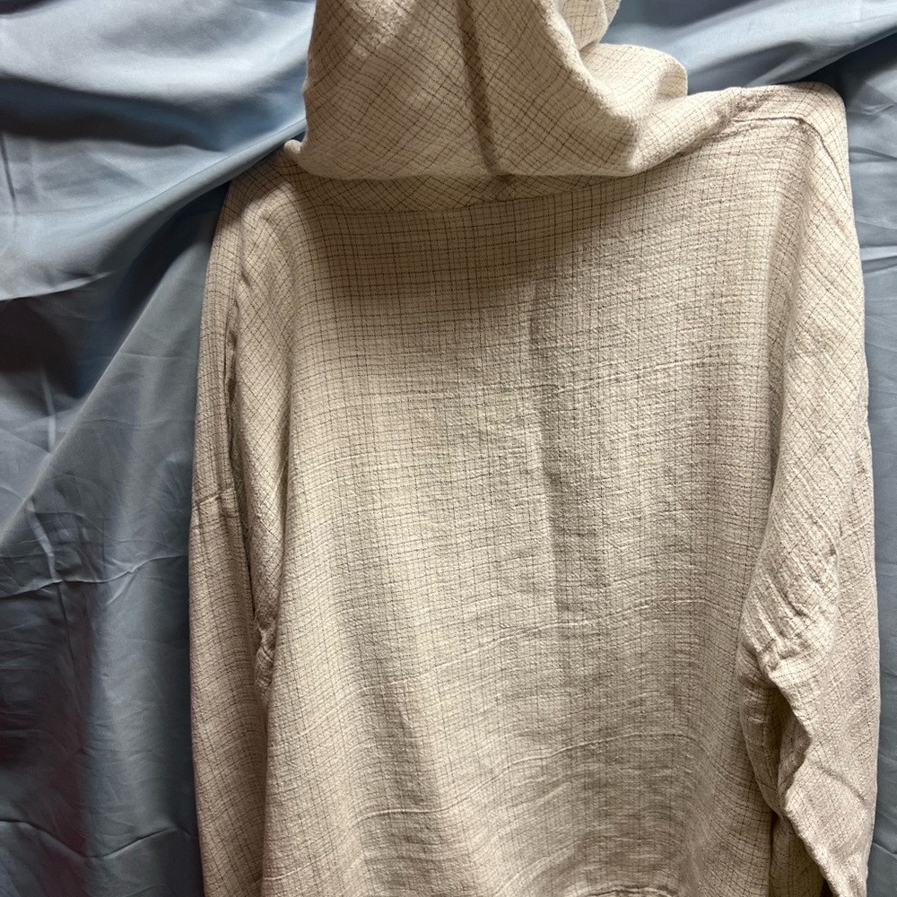 Cozy Cream with Grey lines Slump shoulder shirt - Picture 5 of 5